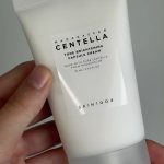 SKIN1004 Madagascar Centella Tone Brightening Capsule Cream (75ml).